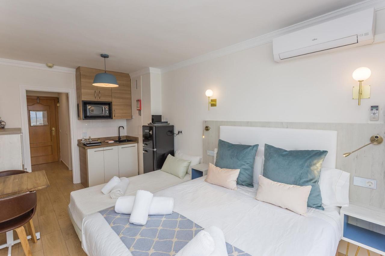 Lägenhet New Studio In Stella Maris With Stunning Sea Views Fuengirola